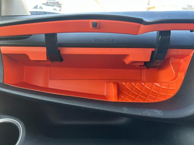 シエンタ Ｇ　トヨタセーフティーセンス・パノラミックビューモニター・ＬＥＤヘッドライト・両側電動ドア・シートヒーター・純正ナビ・ビルトインＥＴＣ・レーンキープ・ドラレコ・Ｂｌｕｅｔｏｏｔｈ・フォグランプ　スマキー（67枚目）