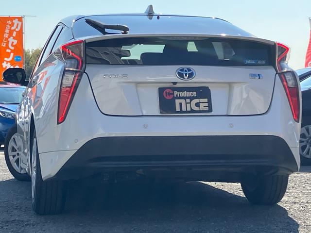 プリウス Ｓセーフティプラス　衝突軽減・純正ナビ・Ｂカメ・ＨＵＤ・Ｂｌｕｅｔｏｏｔｈ・クルコン・レーンキープ・パーキングアシスト・オートハイビーム・コーナーセンサー・ＬＥＤヘッドライト・フォグランプ・スマートキー・プッシュスタート（18枚目）