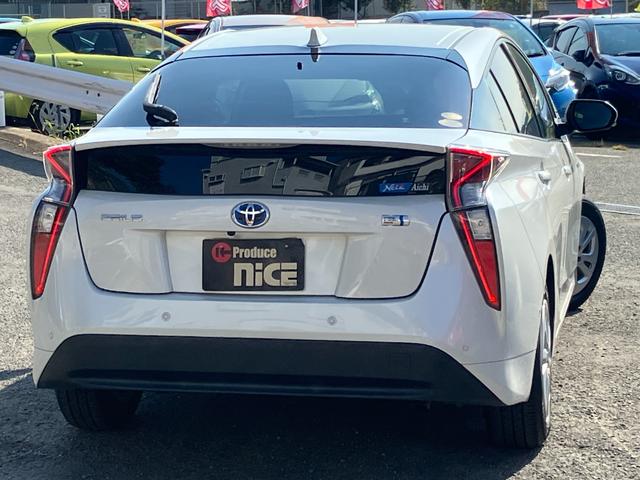 プリウス Ｓセーフティプラス　衝突軽減・純正ナビ・Ｂカメ・ＨＵＤ・Ｂｌｕｅｔｏｏｔｈ・クルコン・レーンキープ・パーキングアシスト・オートハイビーム・コーナーセンサー・ＬＥＤヘッドライト・フォグランプ・スマートキー・プッシュスタート（31枚目）