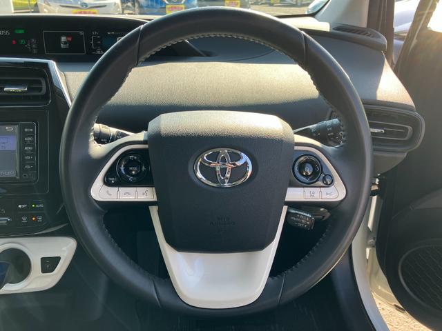プリウス Ｓセーフティプラス　衝突軽減・純正ナビ・Ｂカメ・ＨＵＤ・Ｂｌｕｅｔｏｏｔｈ・クルコン・レーンキープ・パーキングアシスト・オートハイビーム・コーナーセンサー・ＬＥＤヘッドライト・フォグランプ・スマートキー・プッシュスタート（49枚目）