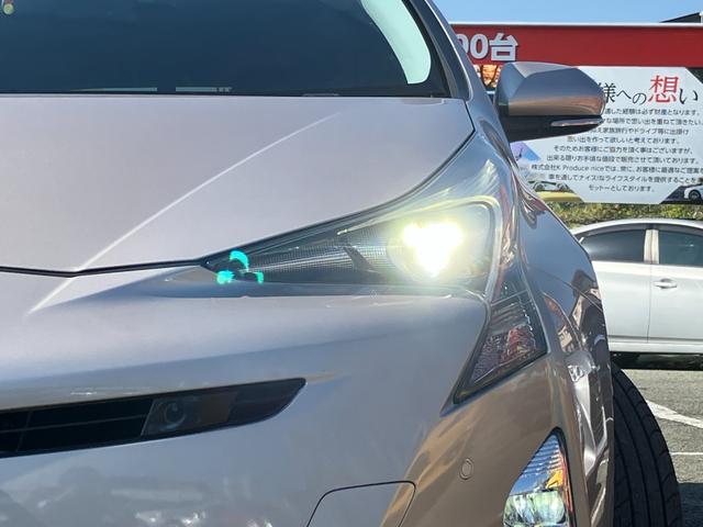 プリウス Ｓセーフティプラス　トヨタセーフティーセンス・ヘッドアップディスプレイ・社外ナビ・バックカメラ・ビルトインＥＴＣ・クルコン・前後ドラレコ・コーナーセンサー・パーキングアシスト・オートマチックハイビーム・レーンキープ・ＣＤ（10枚目）