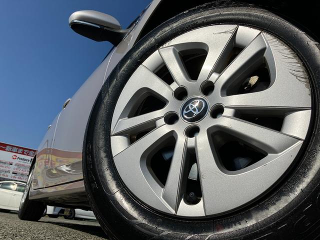 プリウス Ｓセーフティプラス　トヨタセーフティーセンス・ヘッドアップディスプレイ・社外ナビ・バックカメラ・ビルトインＥＴＣ・クルコン・前後ドラレコ・コーナーセンサー・パーキングアシスト・オートマチックハイビーム・レーンキープ・ＣＤ（16枚目）