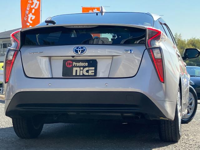 プリウス Ｓセーフティプラス　トヨタセーフティーセンス・ヘッドアップディスプレイ・社外ナビ・バックカメラ・ビルトインＥＴＣ・クルコン・前後ドラレコ・コーナーセンサー・パーキングアシスト・オートマチックハイビーム・レーンキープ・ＣＤ（30枚目）