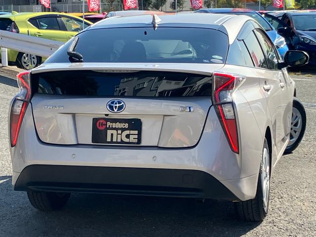 プリウス Ｓセーフティプラス　トヨタセーフティーセンス・ヘッドアップディスプレイ・社外ナビ・バックカメラ・ビルトインＥＴＣ・クルコン・前後ドラレコ・コーナーセンサー・パーキングアシスト・オートマチックハイビーム・レーンキープ・ＣＤ（31枚目）