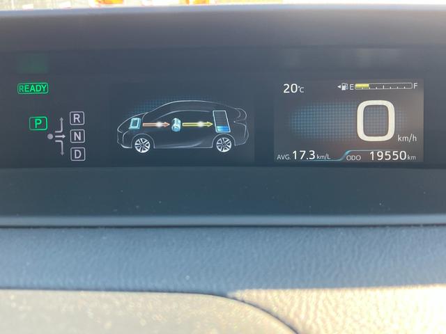 プリウス Ｓセーフティプラス　トヨタセーフティーセンス・ヘッドアップディスプレイ・社外ナビ・バックカメラ・ビルトインＥＴＣ・クルコン・前後ドラレコ・コーナーセンサー・パーキングアシスト・オートマチックハイビーム・レーンキープ・ＣＤ（46枚目）