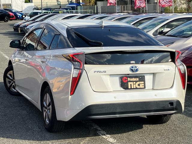 プリウス Ａ　トヨタセーフティーセンス・純正９型ナビ・バックカメラ・ビルトインＥＴＣ・ヘッドアップディスプレイ・ブラインドスポットモニター　・ＬＥＤヘッド・コーナーセンサー・レーンキープオートマチックハイビーム（21枚目）