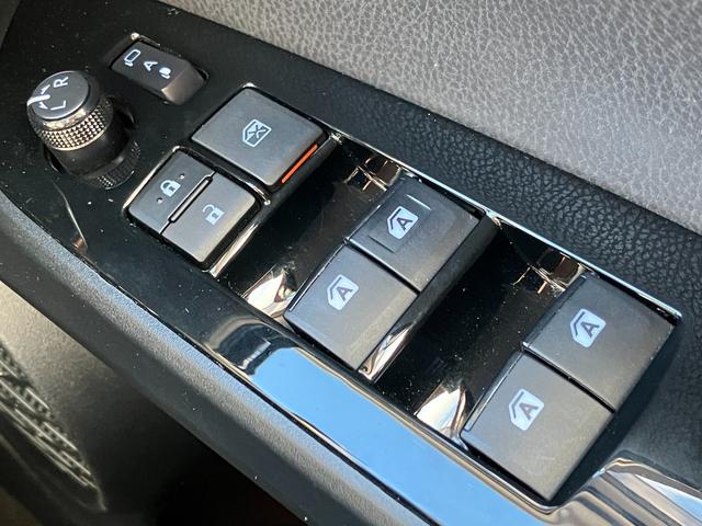 プリウス Ａ　トヨタセーフティーセンス・純正９型ナビ・バックカメラ・ビルトインＥＴＣ・ヘッドアップディスプレイ・ブラインドスポットモニター　・ＬＥＤヘッド・コーナーセンサー・レーンキープオートマチックハイビーム（39枚目）