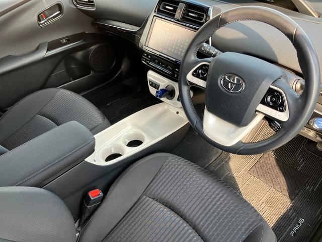 プリウス Ａ　トヨタセーフティーセンス・純正９型ナビ・バックカメラ・ビルトインＥＴＣ・ヘッドアップディスプレイ・ブラインドスポットモニター　・ＬＥＤヘッド・コーナーセンサー・レーンキープオートマチックハイビーム（49枚目）