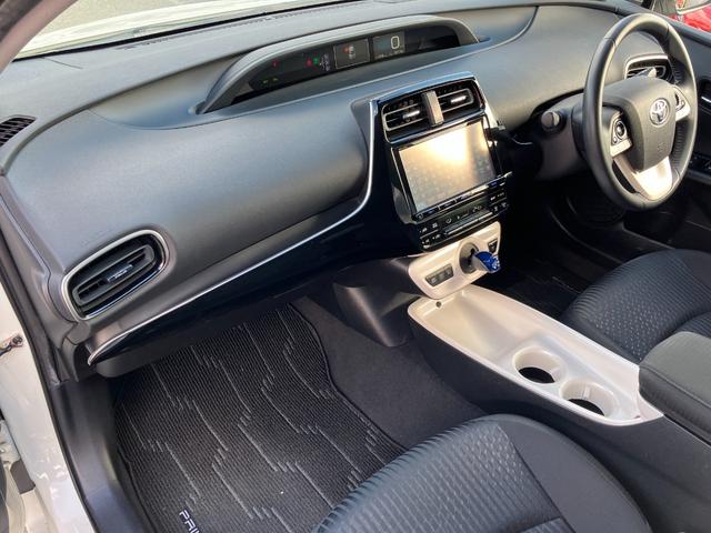 プリウス Ａ　トヨタセーフティーセンス・純正９型ナビ・バックカメラ・ビルトインＥＴＣ・ヘッドアップディスプレイ・ブラインドスポットモニター　・ＬＥＤヘッド・コーナーセンサー・レーンキープオートマチックハイビーム（59枚目）