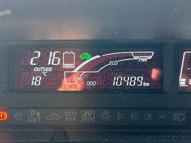 アクア Ｓ　プッシュスタート・スマートキー・トヨタ純正ナビ・バックカメラ　・デリスタ１５アルミホイール・Ｂｌｕｅｔｏｏｔｈ・オートエアコン・電動格納ミラー・ウィンカーミラー・横滑り防止装置・モード切替・パワステ（43枚目）