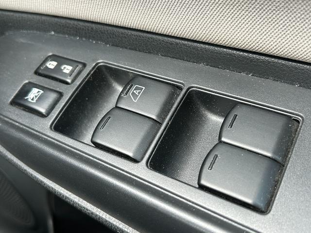 ノート ｅ－パワー　Ｘ　エマージェンシーブレーキ・純正ナビ・アラウンドビューモニター・ＥＴＣ・Ｂｌｕｅｔｏｏｔｈ・ＬＥＤヘッドライト・レーンキープ・純正ＡＷ・コーナーセンサー・ドライブレコーダー・フルセグＴＶ・スマートキー（36枚目）