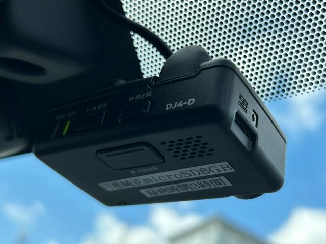 ノート ｅ－パワー　Ｘ　エマージェンシーブレーキ・純正ナビ・アラウンドビューモニター・ＥＴＣ・Ｂｌｕｅｔｏｏｔｈ・ＬＥＤヘッドライト・レーンキープ・純正ＡＷ・コーナーセンサー・ドライブレコーダー・フルセグＴＶ・スマートキー（45枚目）