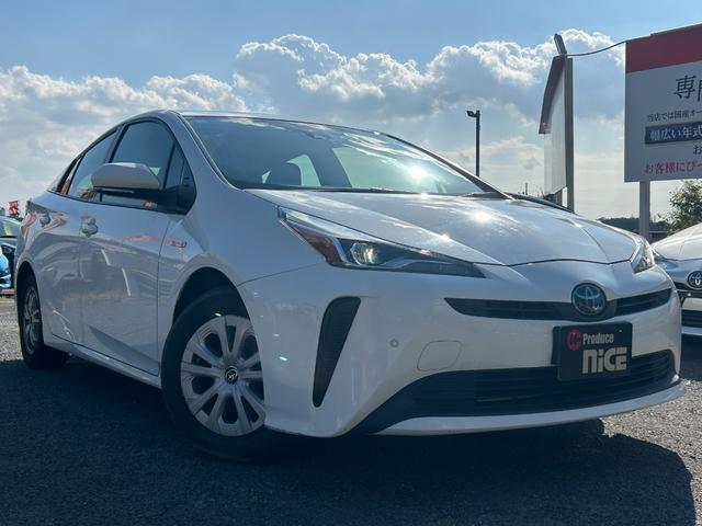 プリウス Ｓ　衝突軽減ブレーキ・純正ナビ・バックカメラ・ＬＥＤヘッドライト・純正アルミホイール・レーンキープアシスト・オートマチックハイビーム・コーナーセンサー・クルコン・Ｂｌｕｅｔｏｏｔｈ・プッシュスタート・（7枚目）