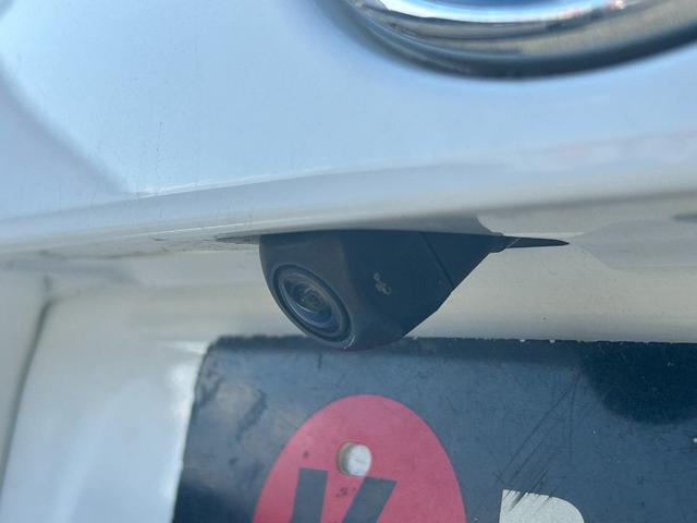 プリウス Ｓ　衝突軽減ブレーキ・純正ナビ・バックカメラ・ＬＥＤヘッドライト・純正アルミホイール・レーンキープアシスト・オートマチックハイビーム・コーナーセンサー・クルコン・Ｂｌｕｅｔｏｏｔｈ・プッシュスタート・（23枚目）