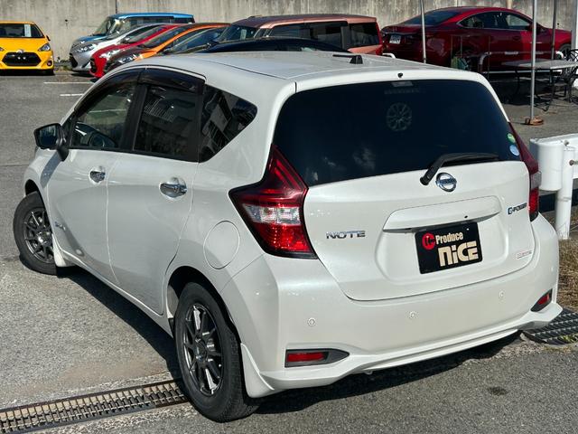 ノート e-パワー X エマージェンシーブレーキ・純正ナビ・アラウンドビューモニター・ETC・Bluetooth・レーンキープ・コーナーセンサー・ドライブレコーダ・社外アルミホイール・フルセグ・スマートキー・プッシュスタート(19枚目)
