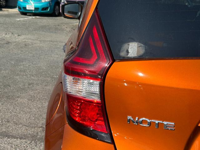 ノート ｅ－パワー　Ｘ　エマージェンシーブレーキ・アラウンドビューモニター・純正ナビ・衝突軽減ブレーキ・ＥＴＣ・ＬＥＤ・レーンキープ・コーナーセンサー・純正ＡＷ・フルセグ・Ｂｌｕｅｔｏｏｔｈ・ドラレコ・デジタルインナーミラー（22枚目）