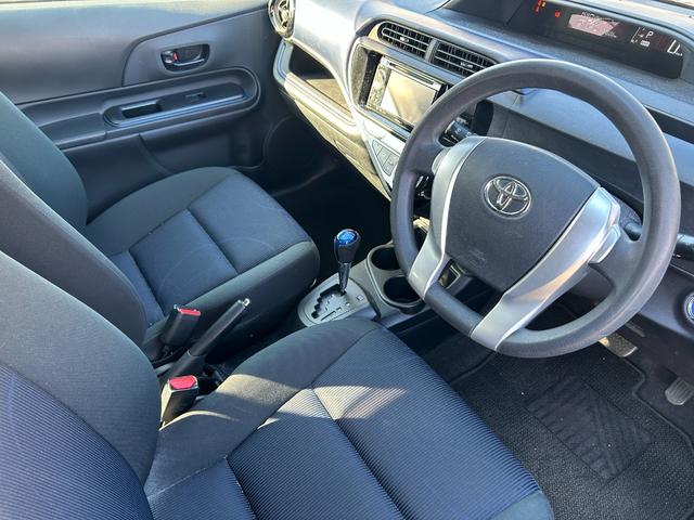 アクア Ｓ　トヨタセーフティーセンス・プッシュスタート・シートヒーター・レーンキープ・オートマチックハイビーム・スマートキー・ディスプレイオーディオ・ナノイーエアコン・オートエアコン・電動格納ウィンカーミラー（45枚目）