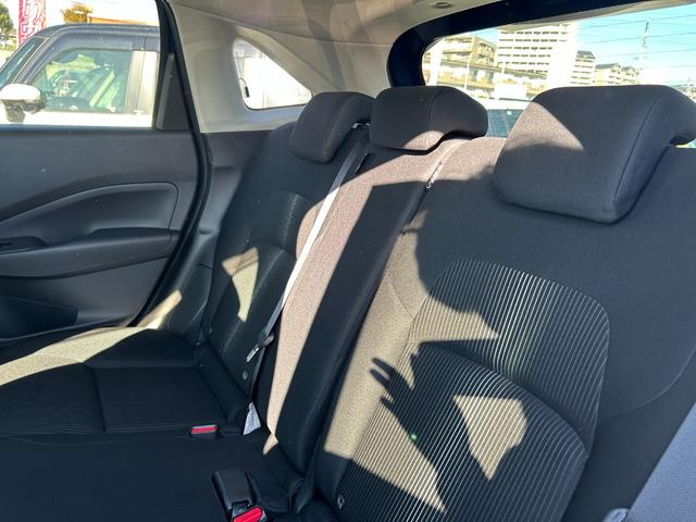 ノート Ｘ　エマージェンシーブレーキ・電子パーキング・ブレーキホールド・コーナーセンサー・ＬＥＤヘッドライト・フォグランプ・オートエアコン・オートマチックハイビーム・プッシュスタート・スマートキー・電動格納ミラー（52枚目）