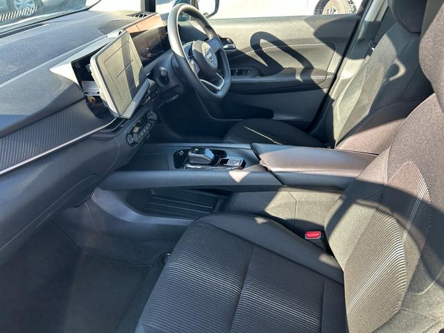 ノート Ｘ　エマージェンシーブレーキ・電子パーキング・ブレーキホールド・コーナーセンサー・ＬＥＤヘッドライト・フォグランプ・オートエアコン・オートマチックハイビーム・プッシュスタート・スマートキー・電動格納ミラー（55枚目）