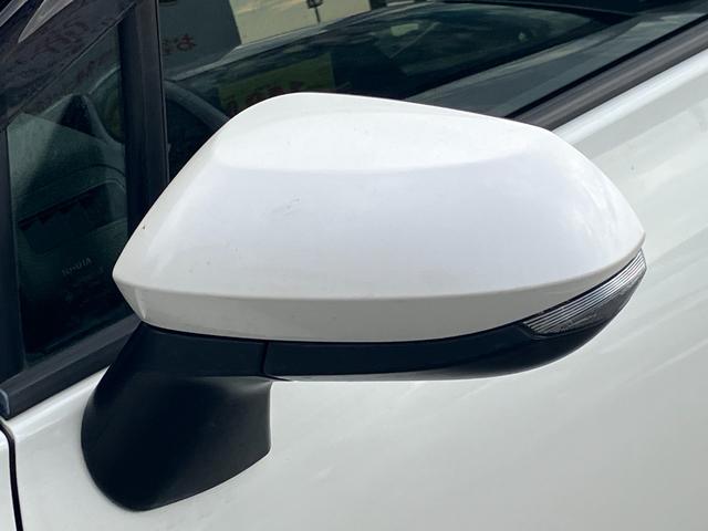 シエンタ Ｘ　衝突軽減ブレーキ・パワースライドドア・純正ナビ・バックカメラ・レーンキープ・オートマチックハイビーム・Ｂｌｕｅｔｏｏｔｈ・プッシュスタート・スマートキー・電動格納ウィンカーミラー・アイドリングストップ（12枚目）