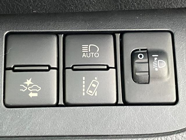 シエンタ Ｘ　衝突軽減ブレーキ・パワースライドドア・純正ナビ・バックカメラ・レーンキープ・オートマチックハイビーム・Ｂｌｕｅｔｏｏｔｈ・プッシュスタート・スマートキー・電動格納ウィンカーミラー・アイドリングストップ（33枚目）