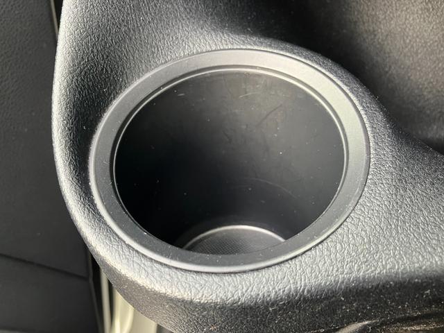 シエンタ Ｘ　衝突軽減ブレーキ・パワースライドドア・純正ナビ・バックカメラ・レーンキープ・オートマチックハイビーム・Ｂｌｕｅｔｏｏｔｈ・プッシュスタート・スマートキー・電動格納ウィンカーミラー・アイドリングストップ（62枚目）