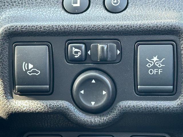 ノート ｅ－パワー　Ｘ　アラウンドビューモニター・エマージェンシーブレーキ・カロッツェリアナビ・社外アルミ・レーンキープ・フルセグＴＶ・Ｂｌｕｅｔｏｏｔｈ・コーナーセンサー・クルーズコントロール・プッシュスタート・スマキー（33枚目）