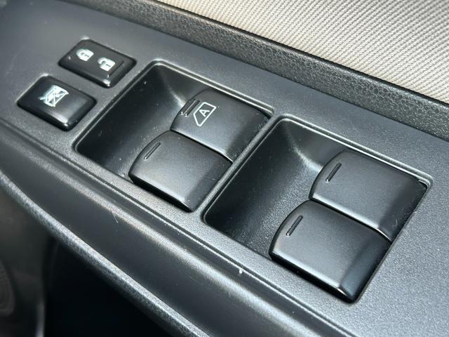 ノート ｅ－パワー　Ｘ　アラウンドビューモニター・エマージェンシーブレーキ・カロッツェリアナビ・社外アルミ・レーンキープ・フルセグＴＶ・Ｂｌｕｅｔｏｏｔｈ・コーナーセンサー・クルーズコントロール・プッシュスタート・スマキー（35枚目）