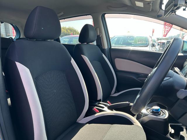 ノート ｅ－パワー　Ｘ　アラウンドビューモニター・エマージェンシーブレーキ・カロッツェリアナビ・社外アルミ・レーンキープ・フルセグＴＶ・Ｂｌｕｅｔｏｏｔｈ・コーナーセンサー・クルーズコントロール・プッシュスタート・スマキー（50枚目）