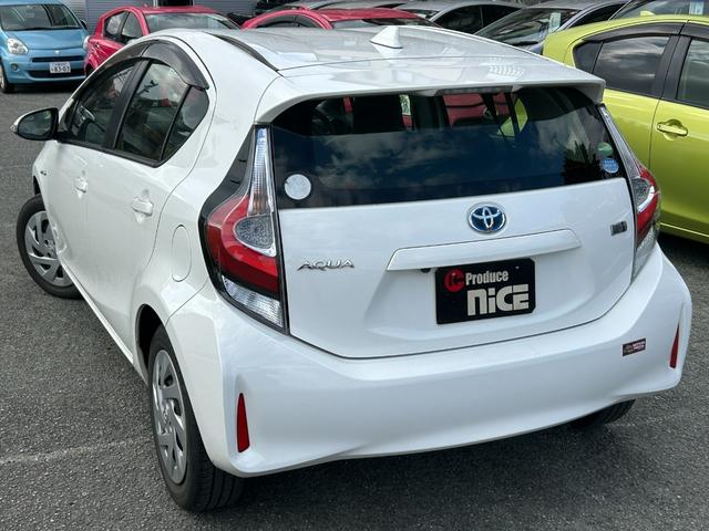 アクア Ｌ　ＫＥＮＷＯＯＤナビ・バックカメラ・ビルトインＥＴＣ・オートエアコン・キーレスエントリー・アイドリングストップ・電動格納ミラー・ウィンカーミラー・パワーウインドウ・横滑り防止装置・パワステ・エアバック（17枚目）