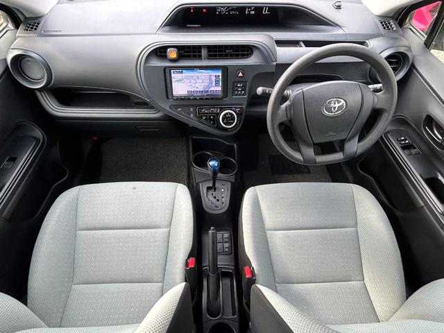 アクア Ｌ　ＫＥＮＷＯＯＤナビ・バックカメラ・ビルトインＥＴＣ・オートエアコン・キーレスエントリー・アイドリングストップ・電動格納ミラー・ウィンカーミラー・パワーウインドウ・横滑り防止装置・パワステ・エアバック（56枚目）