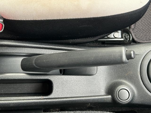 ノート Ｘ　エマージェンシーブレーキ・アラウンドビューモニター・コーナーセンサー・社外ナビ・ＥＴＣ・レーンキープ・ＡＵＴＥＣＨホイール・ドラレコ・プッシュスタート・スマキー・アイドリングストップ・電動格納ミラー（37枚目）