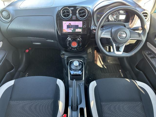 ノート e-パワー X エマージェンシーブレーキ・レーンキープ・社外ナビ・社外アルミホイール・プッシュスタート・スマートキー・オートエアコン・フルセグTV・電動格納ミラー・ウィンカーミラー・横滑り防止・パワーウィンドウ(53枚目)