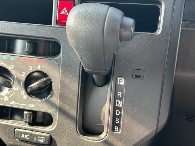 ルーミー Ｘ　トヨタセーフティーセンス・パワースライドア・コーナーセンサー・社外ナビ・バックカメラ・ビルトインＥＴＣ・レーンキープ・Ｂｌｕｅｔｏｏｔｈ・ドラレコ・プッシュスタート　・スマートキー・電動格納ミラー！（37枚目）