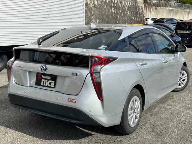 プリウス Sセーフティプラス トヨタセーフティーセンス・レーダークルコン・コーナーセンサー・純正ナビ・バックカメラ・ビルトインETC・レーンキープ・オートマチックハイビーム・ドラレコ・Bluetooth・LEDヘッドライト・フォグ(33枚目)