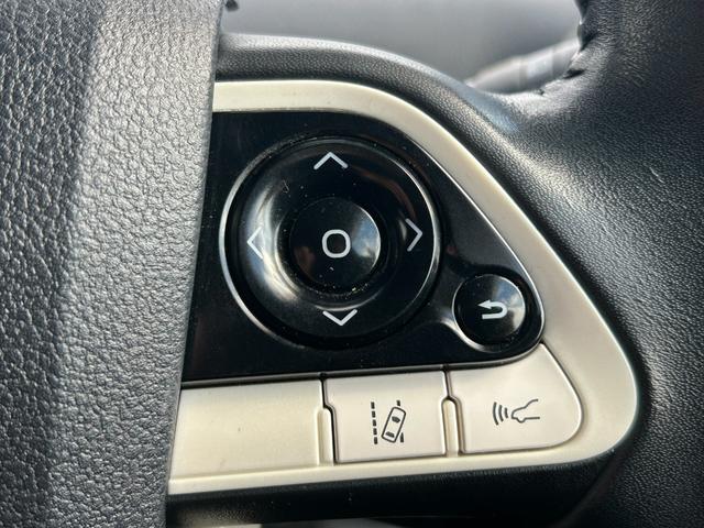 プリウス Sセーフティプラス トヨタセーフティーセンス・レーダークルコン・コーナーセンサー・純正ナビ・バックカメラ・ビルトインETC・レーンキープ・オートマチックハイビーム・ドラレコ・Bluetooth・LEDヘッドライト・フォグ(49枚目)