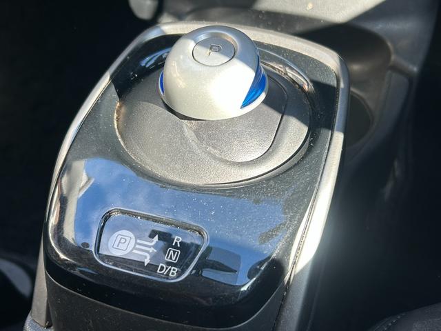 ノート e-パワー X エマージェンシブレーキ・アラウンドビューモニター・純正ナビ・バックカメラ・ETC・LEDヘッド・Bluetooth・フルセグTV・ドラレコ・コーナーセンサー・レーンキープアシスト・プッシュスタート(39枚目)