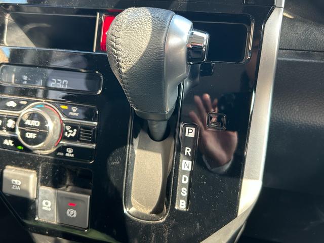 ルーミー カスタムG トヨタセーフティーセンス・両側電動ドア・パノラミックビューモニター・レーンキープ・レーダークルコン・子パーキング・シートヒーター・純正ナビ・ビルトインETC・コーナーセンサー・前後ドラレコ・フルセグ(39枚目)