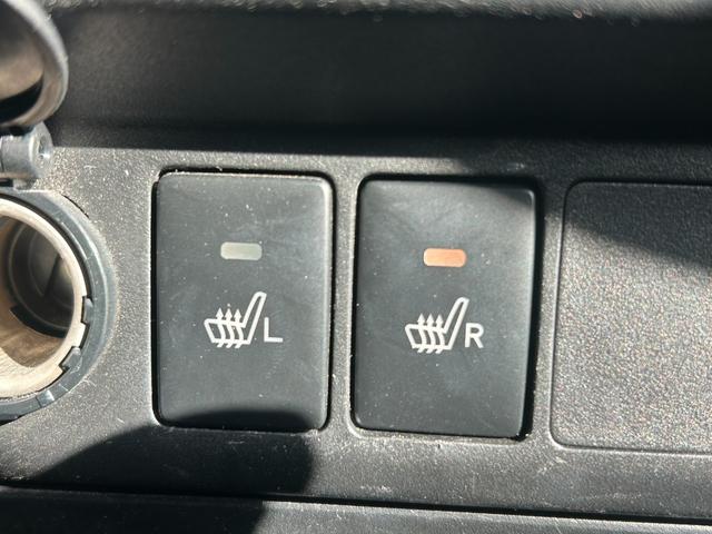 ルーミー カスタムG トヨタセーフティーセンス・両側電動ドア・パノラミックビューモニター・レーンキープ・レーダークルコン・子パーキング・シートヒーター・純正ナビ・ビルトインETC・コーナーセンサー・前後ドラレコ・フルセグ(49枚目)