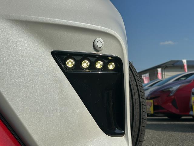 ノート e-パワーニスモ エマージェンシーブレーキ・アラウンドビューモニター・コーナーセンサー・LEDヘッドライト・レーンキープ・純正ナビ・ETC・純正アルミ・ドラレコ・Bluetooth・プッシュスタート・nismoシート(13枚目)