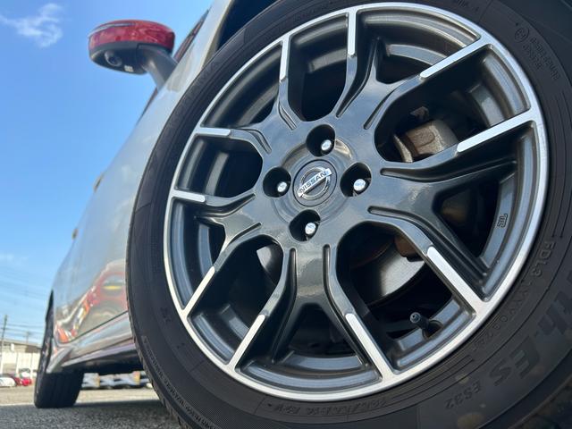 ノート e-パワーニスモ エマージェンシーブレーキ・アラウンドビューモニター・コーナーセンサー・LEDヘッドライト・レーンキープ・純正ナビ・ETC・純正アルミ・ドラレコ・Bluetooth・プッシュスタート・nismoシート(16枚目)