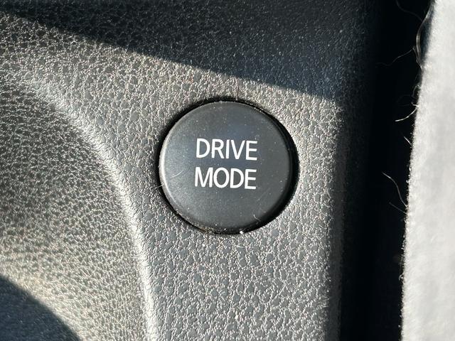 ノート e-パワーニスモ エマージェンシーブレーキ・アラウンドビューモニター・コーナーセンサー・LEDヘッドライト・レーンキープ・純正ナビ・ETC・純正アルミ・ドラレコ・Bluetooth・プッシュスタート・nismoシート(40枚目)