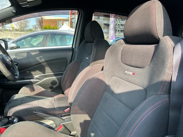 ノート e-パワーニスモ エマージェンシーブレーキ・アラウンドビューモニター・コーナーセンサー・LEDヘッドライト・レーンキープ・純正ナビ・ETC・純正アルミ・ドラレコ・Bluetooth・プッシュスタート・nismoシート(60枚目)