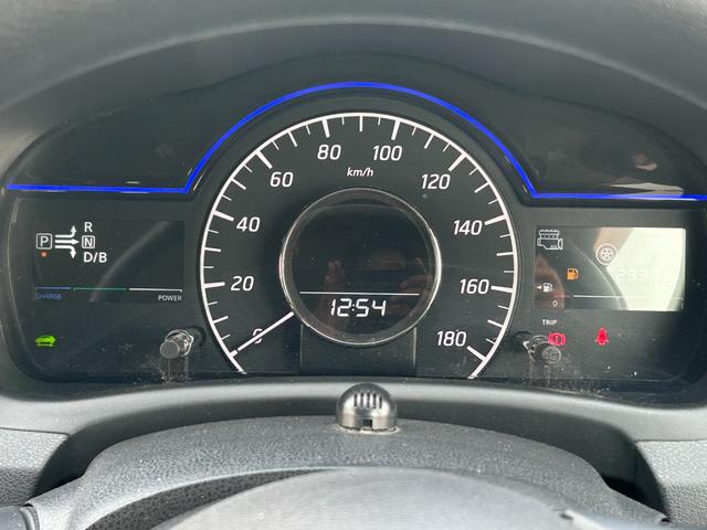 ノート e-パワー X エマージェンシーブレーキ・アラウンドビューモニター・純正ナビ・ETC・Bluetooth ・レーンキープアシスト・コーナーセンサー・フルセグ・スマートキー・プッシュスタート・オートエアコン・電格ミラー(47枚目)