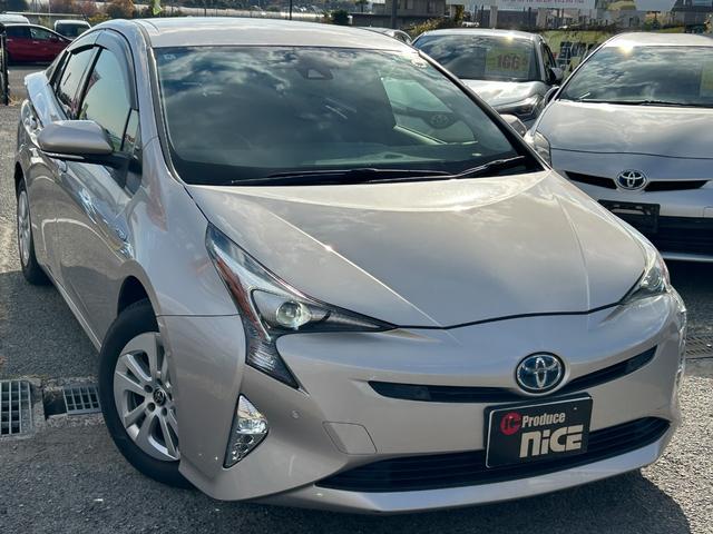 プリウス Sセーフティプラス 衝突軽減ブレーキ・バックカメラ・純正9インチナビ・デジタルミラー・ETC・レザーシートカバー・レーンキープ・オートハイビーム・LED・純正アルミホイール・フルセグ・Bluetooth・コーナーセンサー(6枚目)