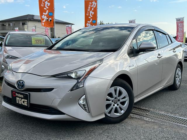 プリウス Sセーフティプラス 衝突軽減ブレーキ・バックカメラ・純正9インチナビ・デジタルミラー・ETC・レザーシートカバー・レーンキープ・オートハイビーム・LED・純正アルミホイール・フルセグ・Bluetooth・コーナーセンサー(28枚目)