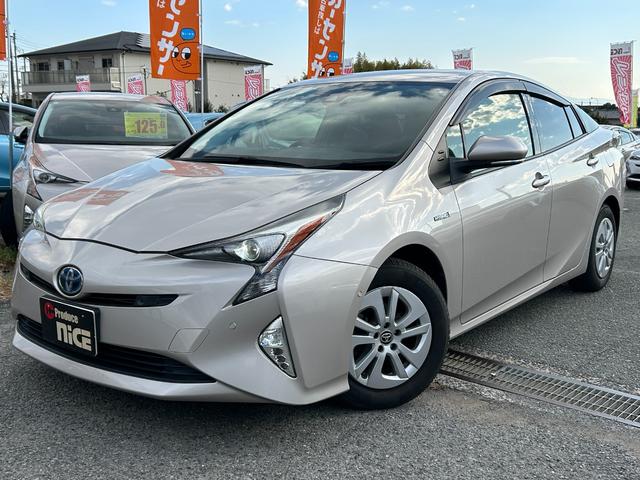 プリウス Sセーフティプラス 衝突軽減ブレーキ・バックカメラ・純正9インチナビ・デジタルミラー・ETC・レザーシートカバー・レーンキープ・オートハイビーム・LED・純正アルミホイール・フルセグ・Bluetooth・コーナーセンサー(29枚目)