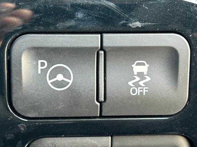 プリウス Sセーフティプラス 衝突軽減ブレーキ・バックカメラ・純正9インチナビ・デジタルミラー・ETC・レザーシートカバー・レーンキープ・オートハイビーム・LED・純正アルミホイール・フルセグ・Bluetooth・コーナーセンサー(35枚目)