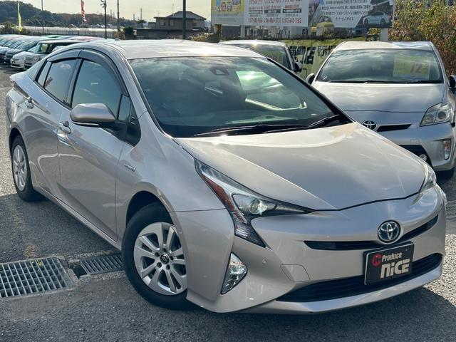 プリウス Sセーフティプラス 衝突軽減ブレーキ・バックカメラ・純正9インチナビ・デジタルミラー・ETC・レザーシートカバー・レーンキープ・オートハイビーム・LED・純正アルミホイール・フルセグ・Bluetooth・コーナーセンサー(70枚目)