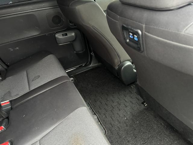 シエンタ Ｘ　衝突軽減・ビルトインＥＴＣ・Ｂカメ・Ｂｌｕｅｔｏｏｔｈ・純正ディスプレイオーディオ・フルセグＴＶ・ＬＥＤライト・クルーズコントロール・電動スライドドア・コーナーセンサー・レーンキープ・オートハイビーム（48枚目）